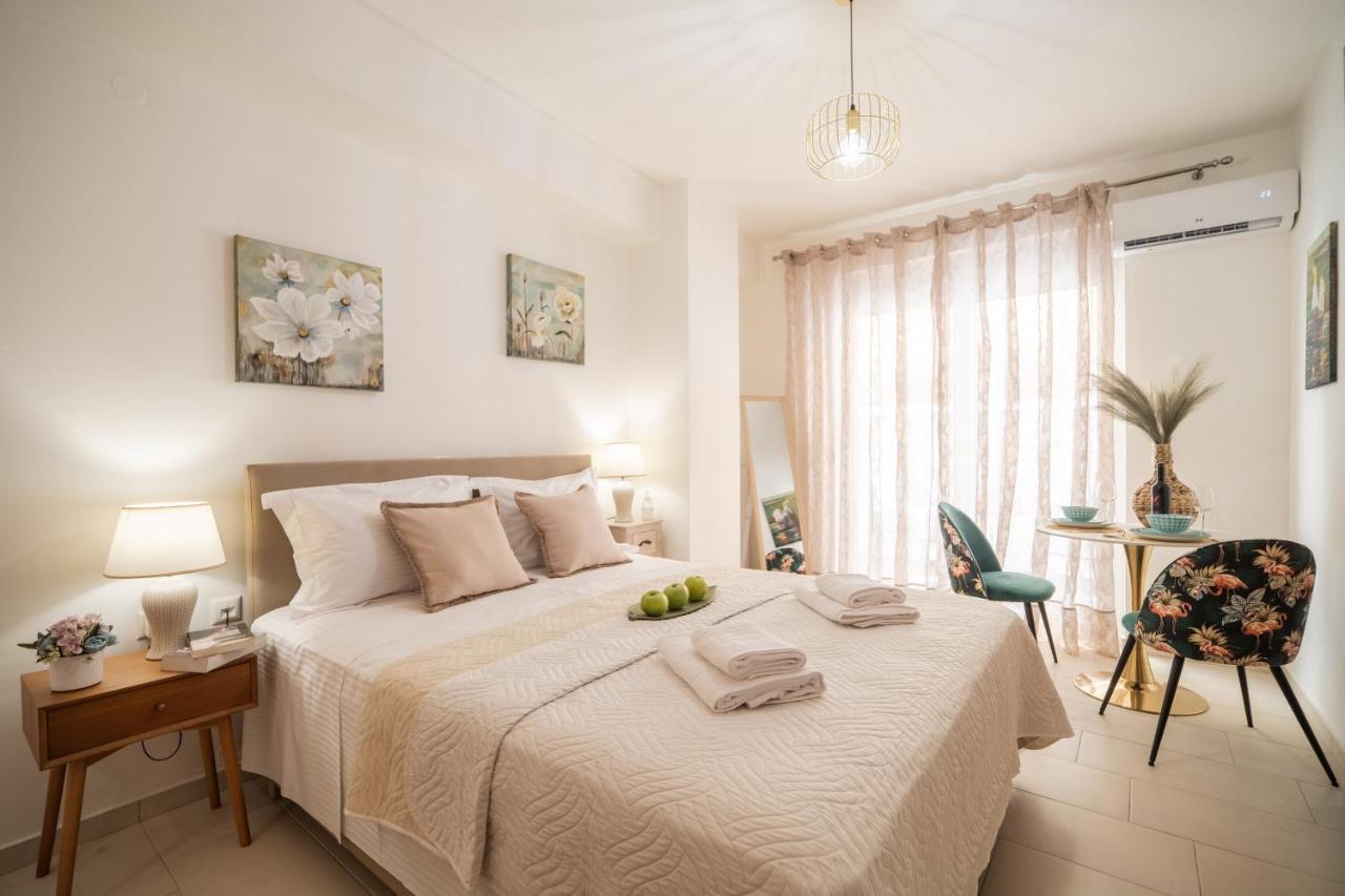 Myrtia Apartment Few Steps From The Sea ハニア エクステリア 写真