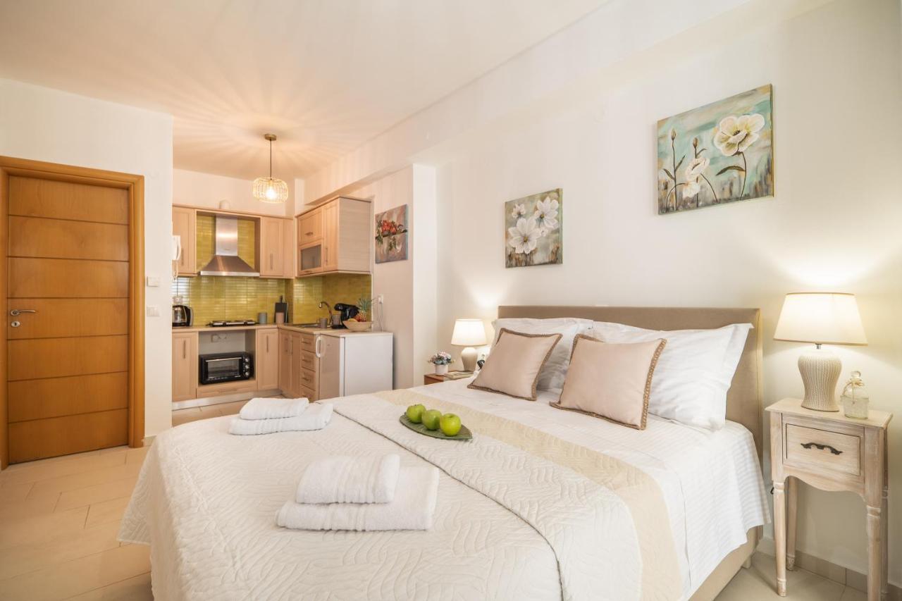 Myrtia Apartment Few Steps From The Sea ハニア エクステリア 写真