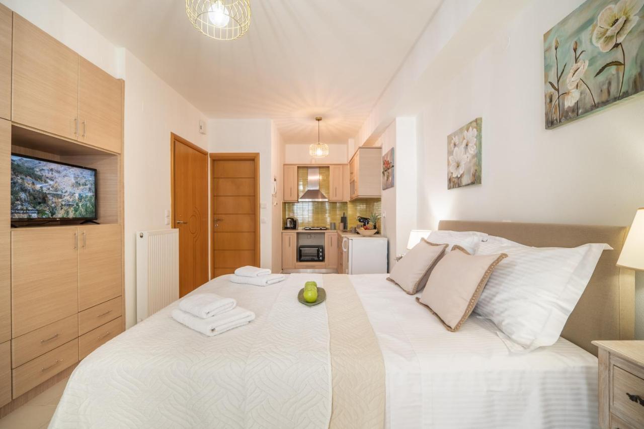 Myrtia Apartment Few Steps From The Sea ハニア エクステリア 写真