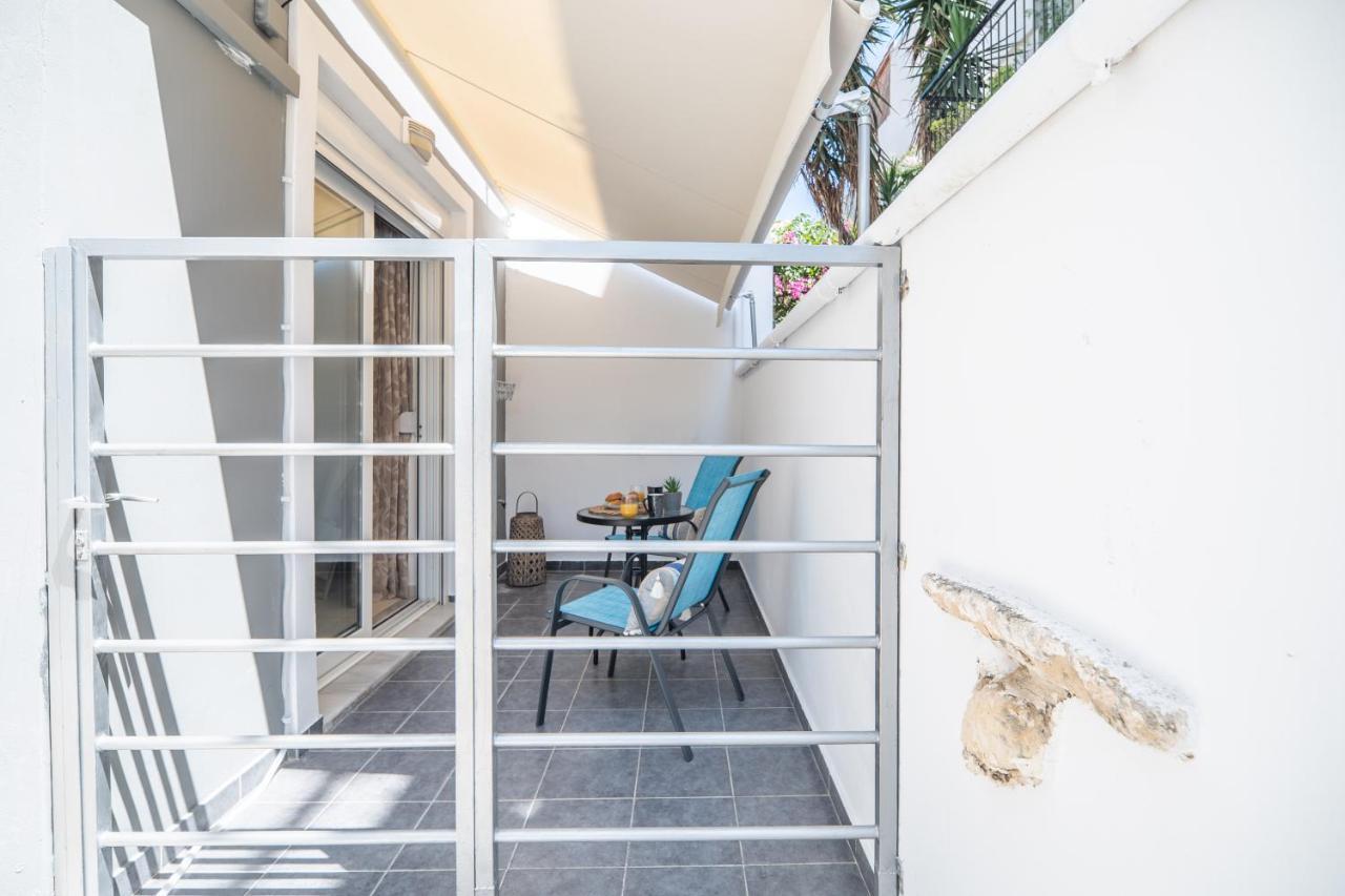 Myrtia Apartment Few Steps From The Sea ハニア エクステリア 写真