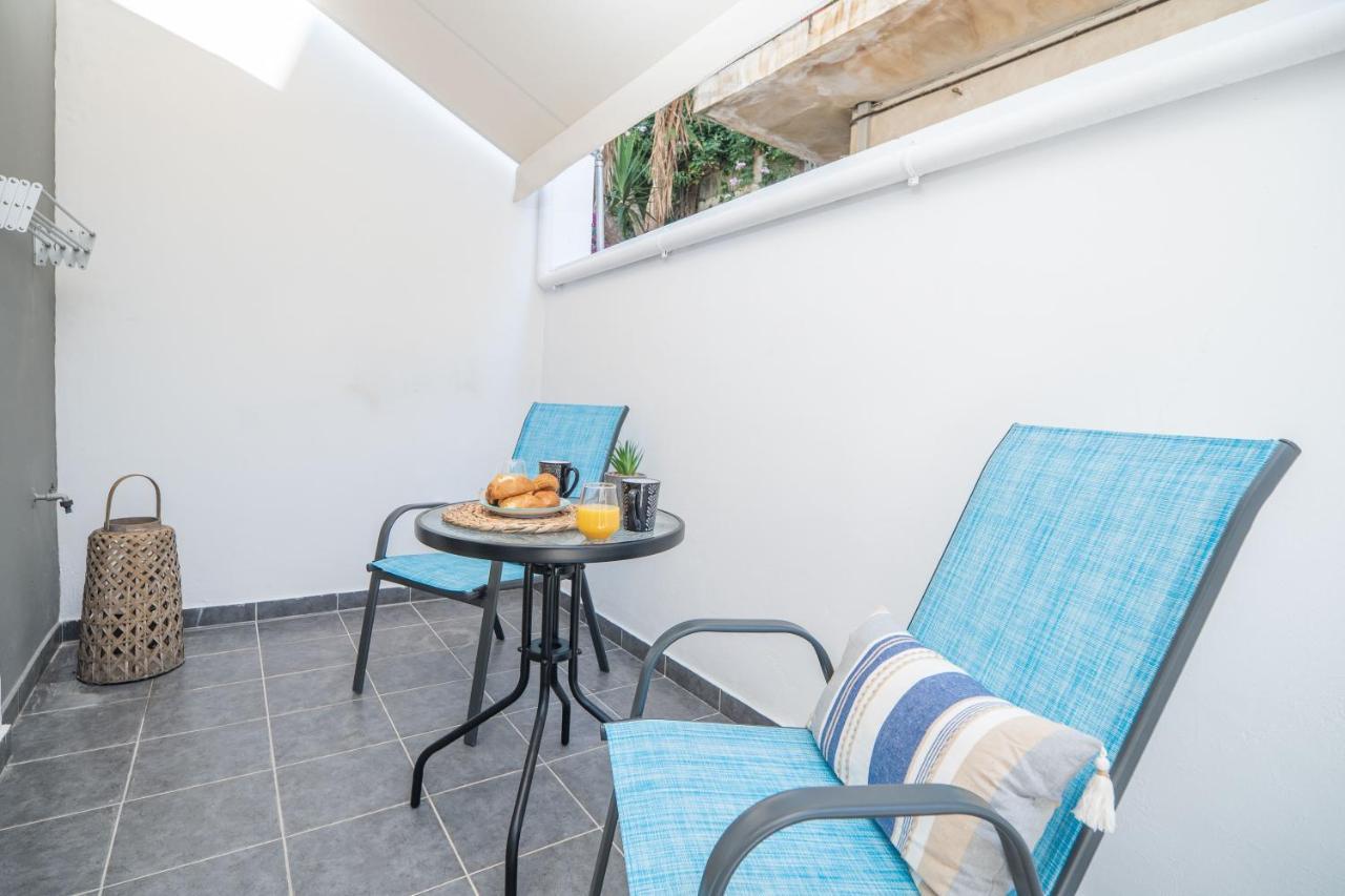 Myrtia Apartment Few Steps From The Sea ハニア エクステリア 写真