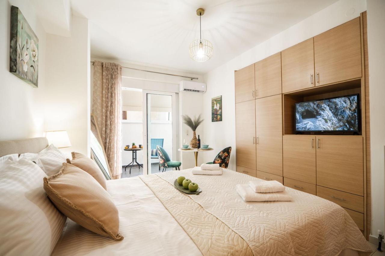 Myrtia Apartment Few Steps From The Sea ハニア エクステリア 写真
