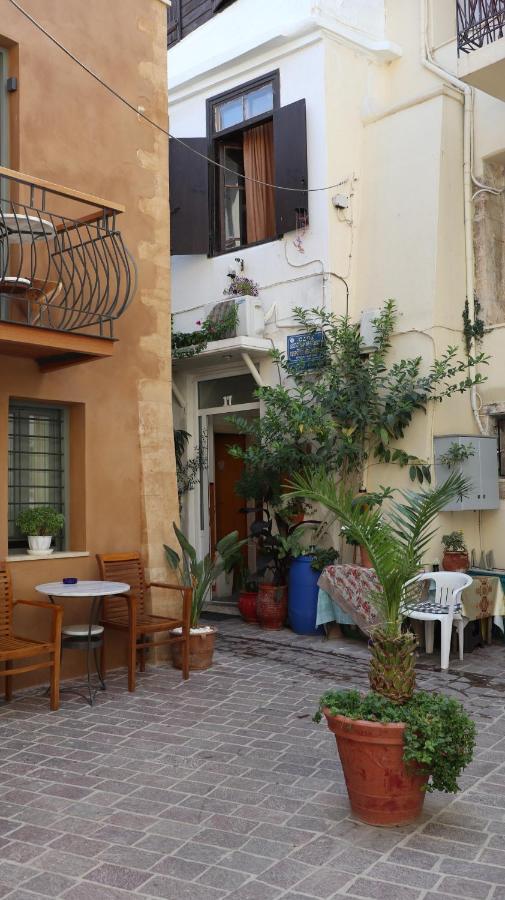 Myrtia Apartment Few Steps From The Sea ハニア エクステリア 写真